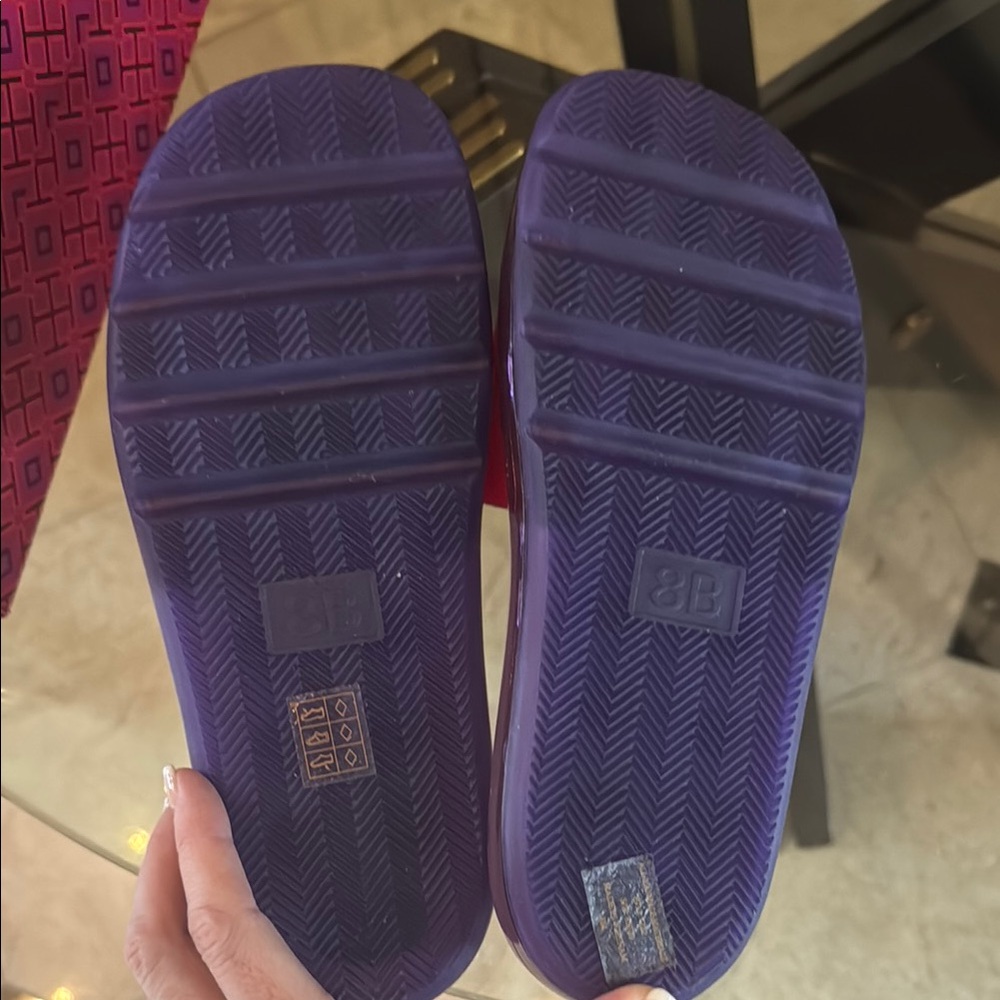 Tory Burch never worn bubble jelly slippers sz 8 - Picture 9 of 9